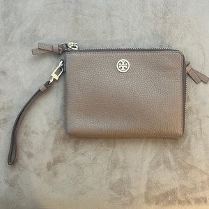 Tory Burch Wristlet